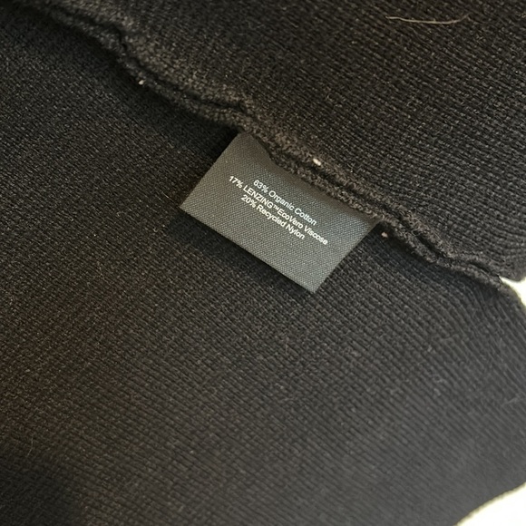 Summersalt The Ribbed Black Knit Sweater Blazer - Picture 5 of 11